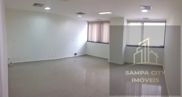 Sala comercial à venda  no Moema - São Paulo, SP. Imóveis