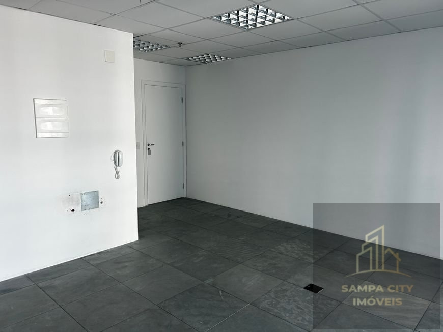 Sala comercial à venda  no Santo Amaro - São Paulo, SP. Imóveis
